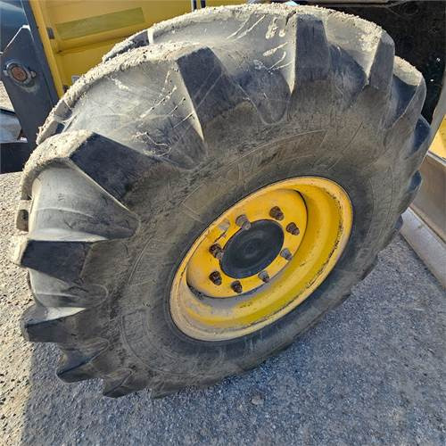 Grader New Holland F 106.7A: foto 48