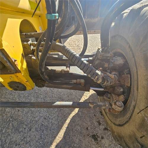 Grader New Holland F 106.7A: foto 40
