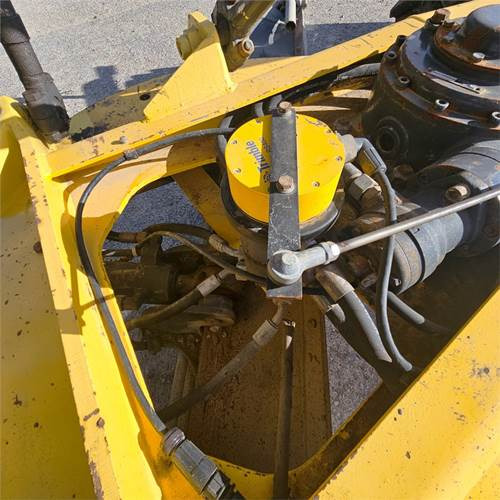 Grader New Holland F 106.7A: foto 22
