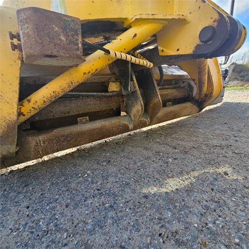 Grader New Holland F 106.7A: foto 25