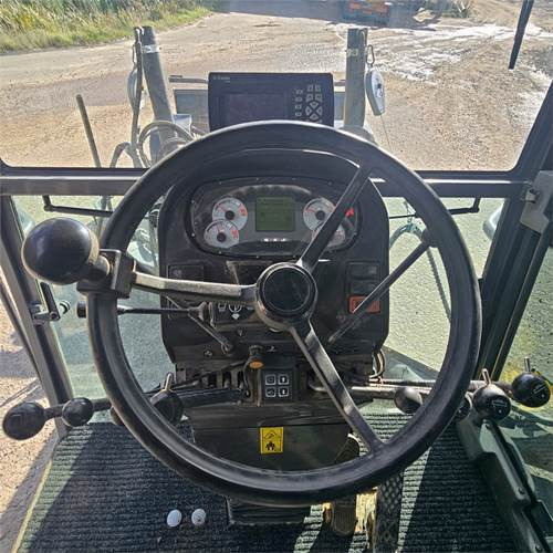 Grader New Holland F 106.7A: foto 12