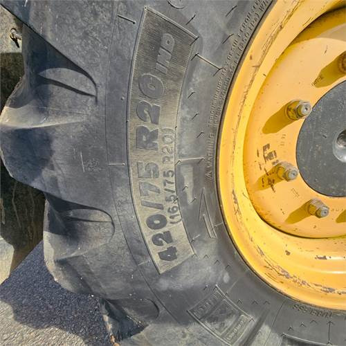 Grader New Holland F 106.7A: foto 45