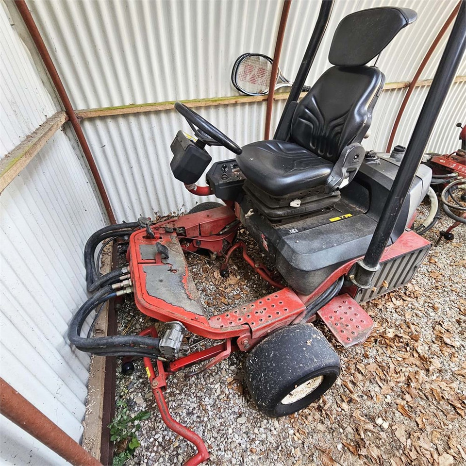Toro Greensmaster 3200-D - Cortacésped: foto 1 Toro Greensmaster 3200-D - Cortacésped: foto 1