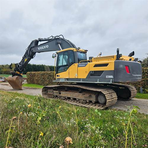 Volvo EC300 DL - Excavadora de cadenas: foto 1 Volvo EC300 DL - Excavadora de cadenas: foto 1