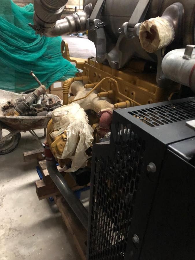 CATERPILLAR 4 CYLINDRES - Motor para Maquinaria de construcción: foto 3 CATERPILLAR 4 CYLINDRES - Motor para Maquinaria de construcción: foto 3