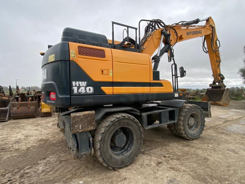 Hyundai HW 140 - Excavadora de ruedas: foto 3 Hyundai HW 140 - Excavadora de ruedas: foto 3