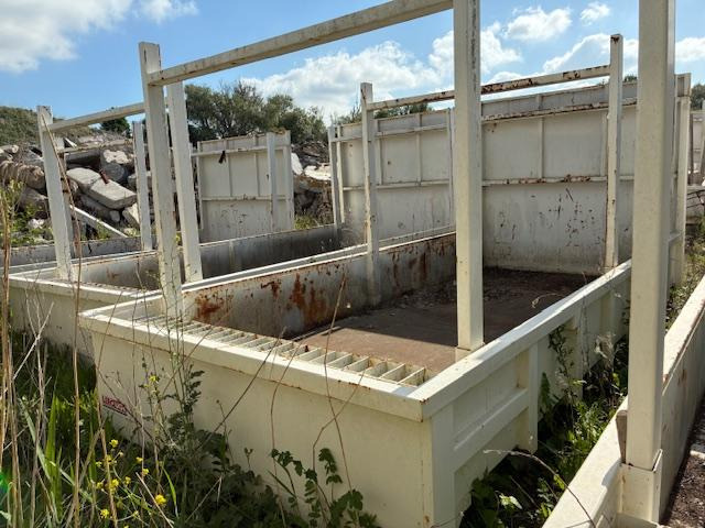 LEROUGE LOT 5 BENNES AMPLIROLL - Contenedor de gancho: foto 1 LEROUGE LOT 5 BENNES AMPLIROLL - Contenedor de gancho: foto 1