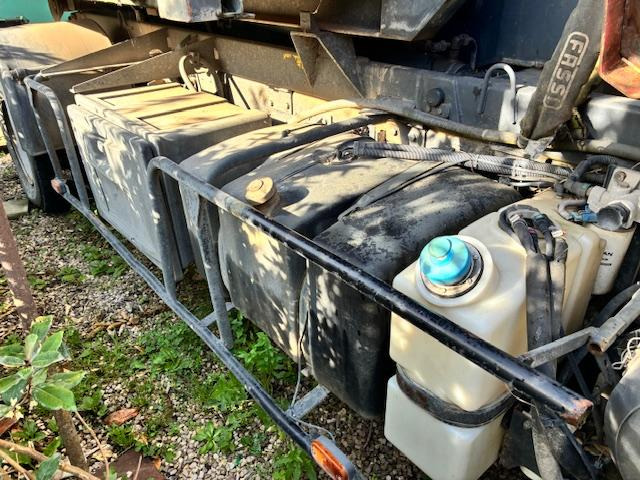 Camión multibasculante, Camión grúa Nissan ATLEON 150.25: foto 20