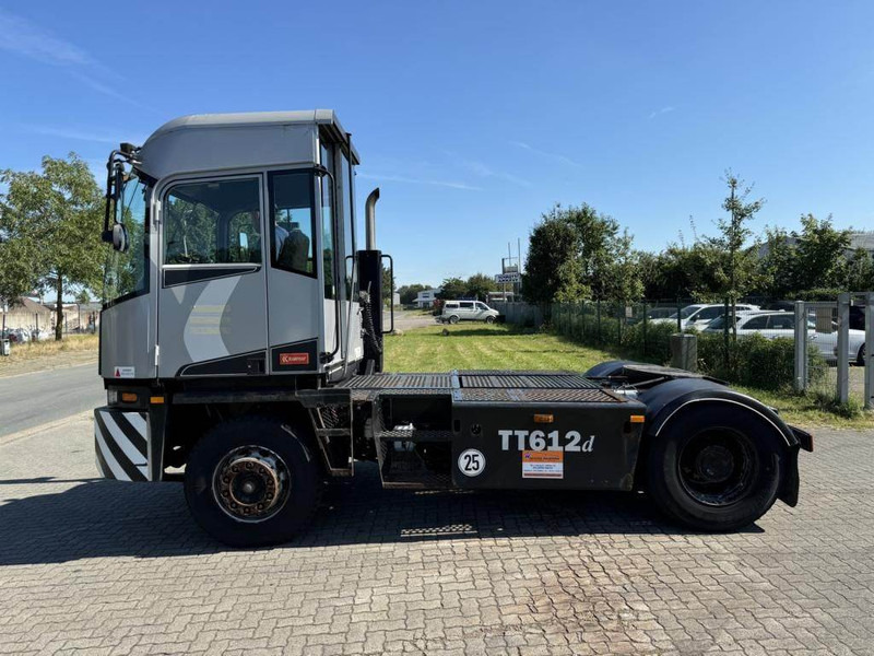 Kalmar TT612D - Tractor industrial: foto 1 Kalmar TT612D - Tractor industrial: foto 1
