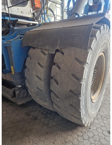 Reach stacker SMV Konecranes SMV SC4537CAX5: foto 6 Reach stacker SMV Konecranes SMV SC4537CAX5: foto 6