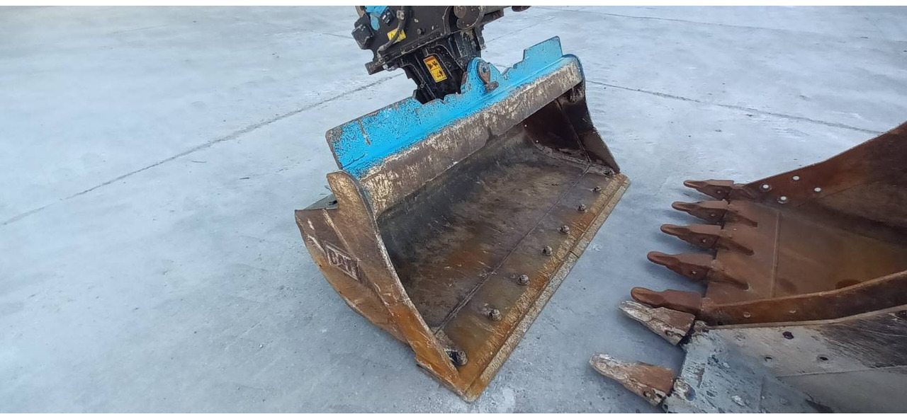 Excavadora de cadenas CAT 320 GC: foto 30