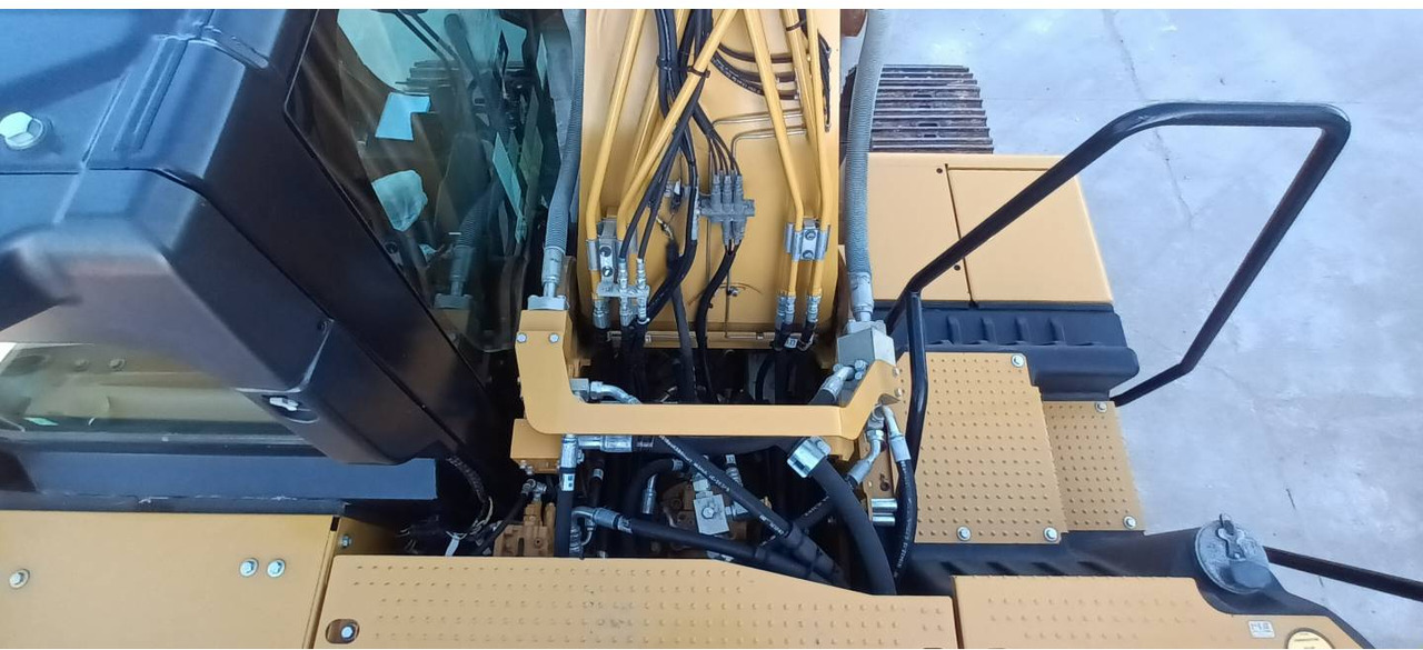 Excavadora de cadenas CAT 320 GC: foto 24
