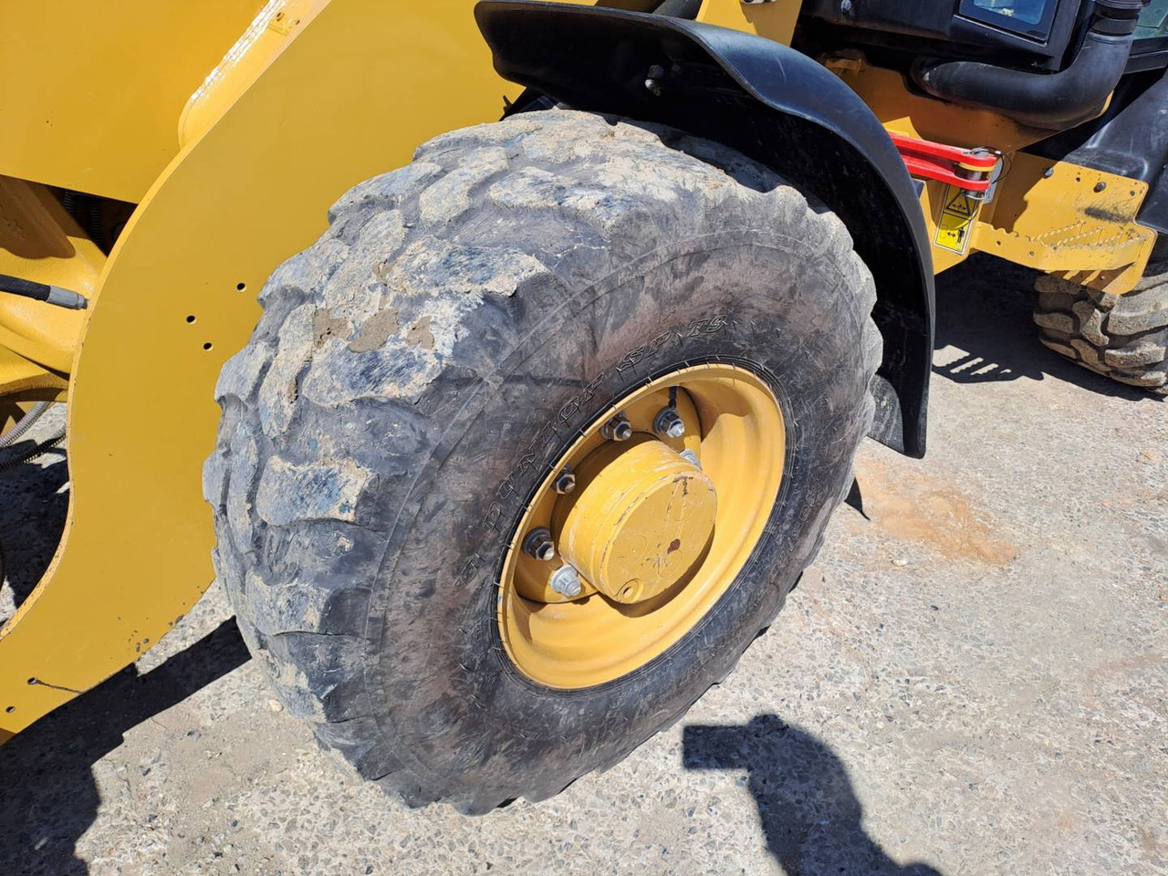 Cargadora de ruedas CAT 906M: foto 10