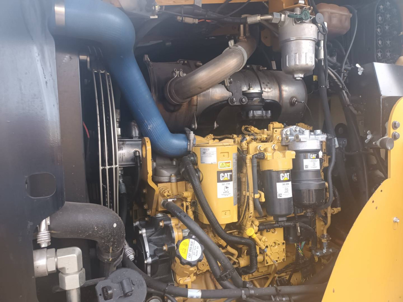 Cargadora de ruedas CAT 914M: foto 3