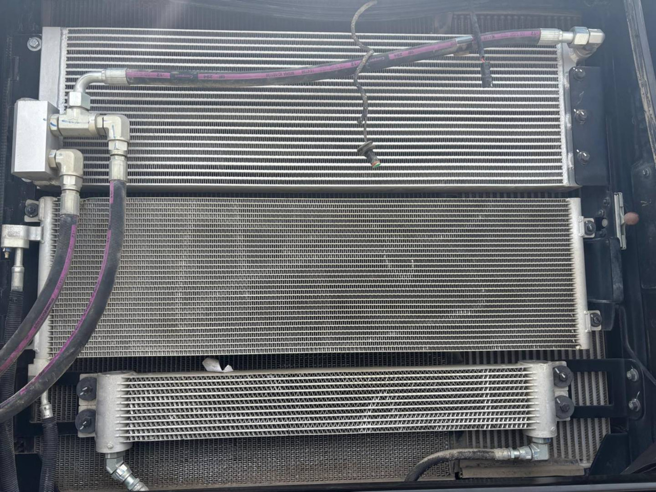 Cargadora de ruedas CAT 966M XE: foto 19 Cargadora de ruedas CAT 966M XE: foto 19