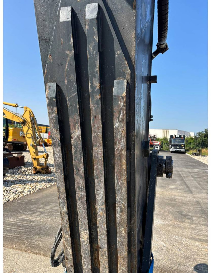 Excavadora de cadenas VOLVO CONSTRUCTION EQUIPMENT EC700 CL: foto 25 Excavadora de cadenas VOLVO CONSTRUCTION EQUIPMENT EC700 CL: foto 25