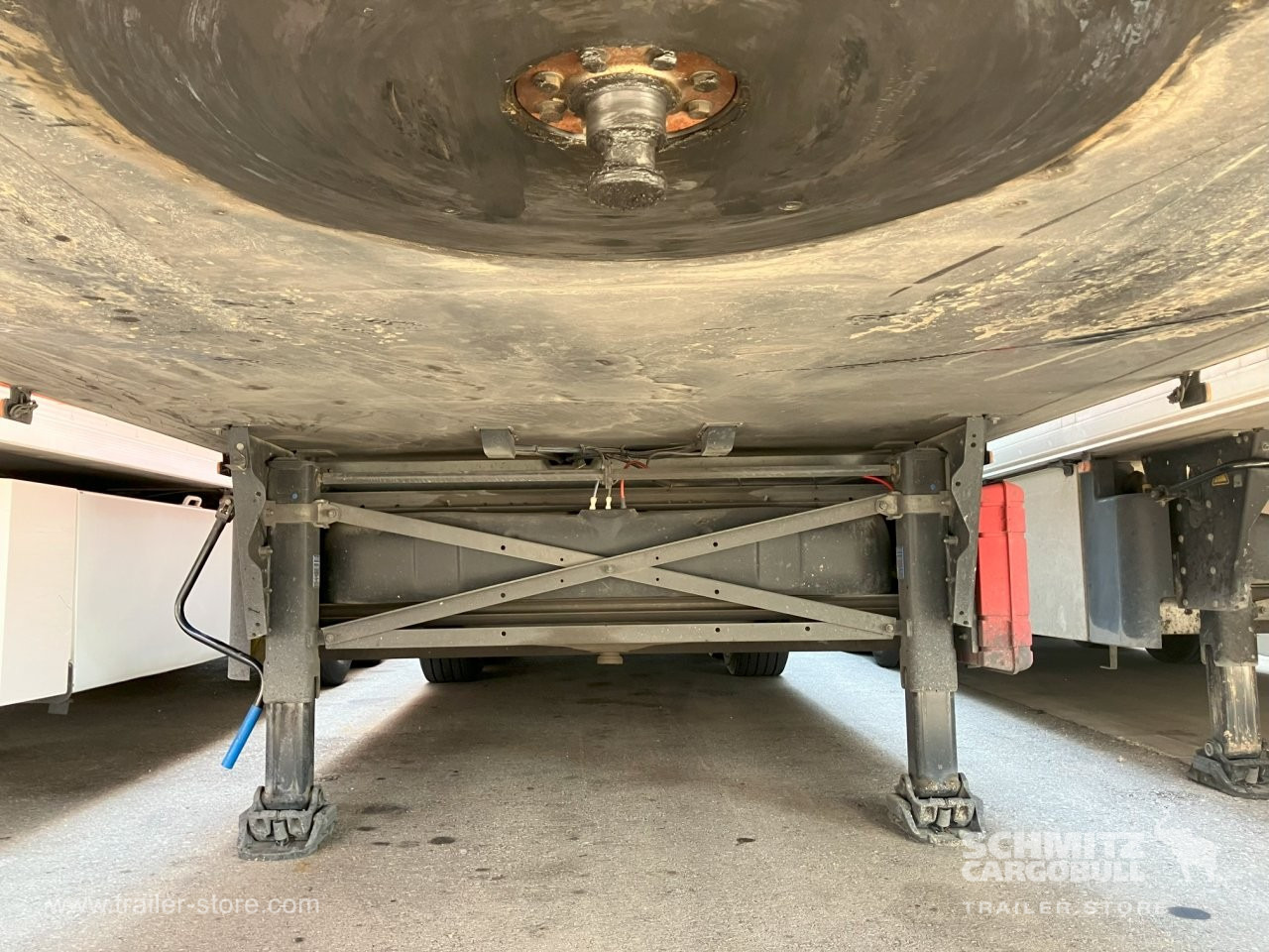 SCHMITZ Semiremolque Frigo Standard Double deck - Semirremolque isotérmico: foto 3 SCHMITZ Semiremolque Frigo Standard Double deck - Semirremolque isotérmico: foto 3