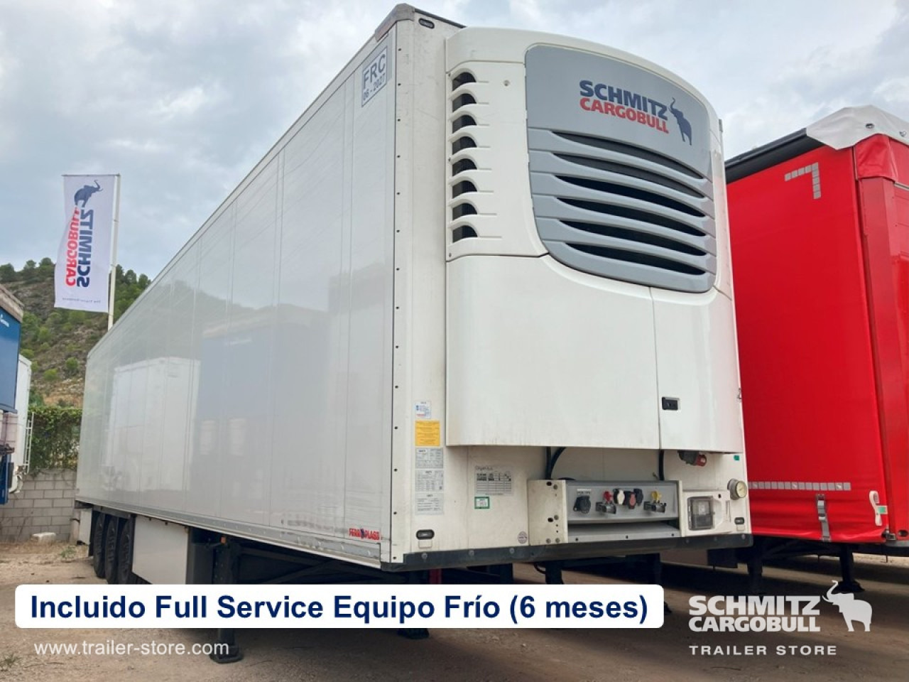SCHMITZ Semiremolque Frigo Standard - Semirremolque isotérmico: foto 1 SCHMITZ Semiremolque Frigo Standard - Semirremolque isotérmico: foto 1