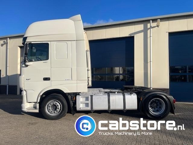 DAF XF 480 FT Euro 6 - Km 462.805 - Bouwjaar 2018 - SCC - Smart Tacho - PTO voorbereid - Good condition! - Cabeza tractora: foto 5 DAF XF 480 FT Euro 6 - Km 462.805 - Bouwjaar 2018 - SCC - Smart Tacho - PTO voorbereid - Good condition! - Cabeza tractora: foto 5