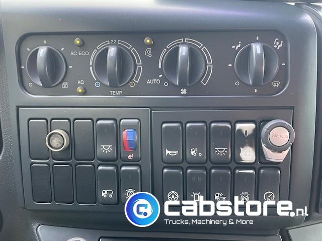 Camión con equipo de cable, Camión grúa MAN TGA 41.440 8X4 BB Palfinger Epsilon Z-Kraan bouwjaar 2011 + NCH 30 Ton's Kabel-containersyteem - Handgeschakeld - Bouwjaar 2007 - Km 582.782: foto 16