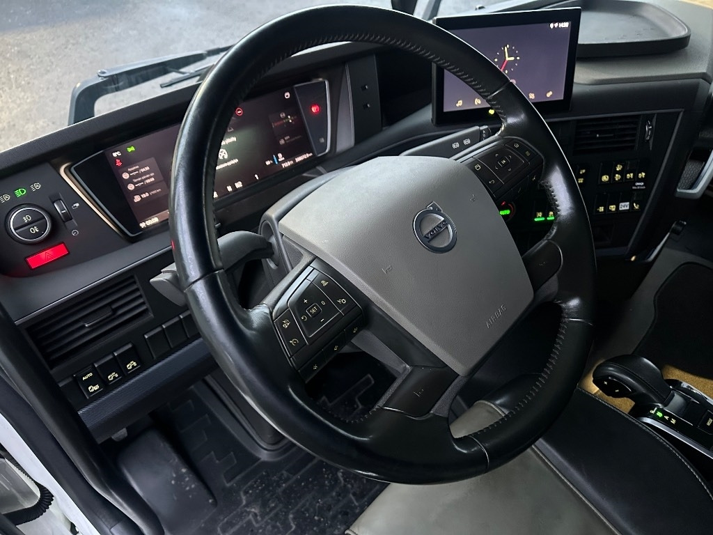 Cabeza tractora Volvo FH13 540: foto 15