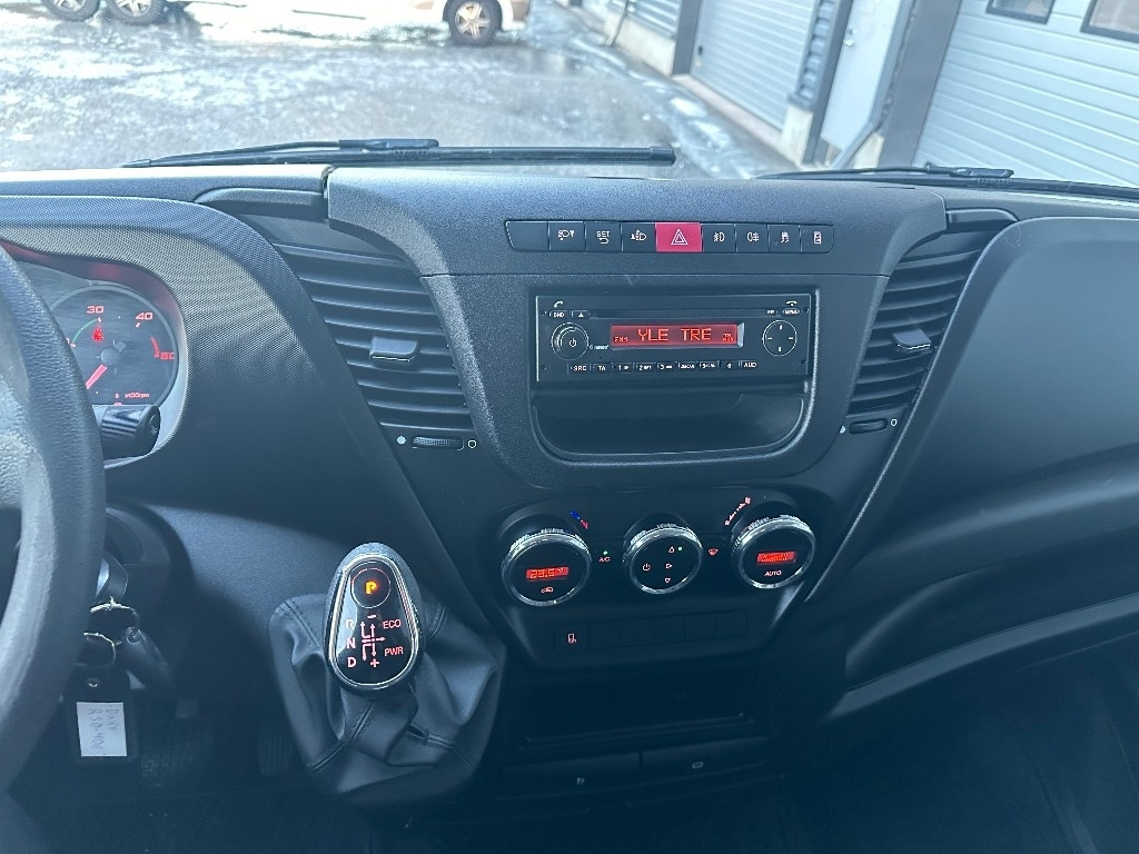 Leasing de Iveco Daily 35S13 A8 16m3  Iveco Daily 35S13 A8 16m3: foto 13