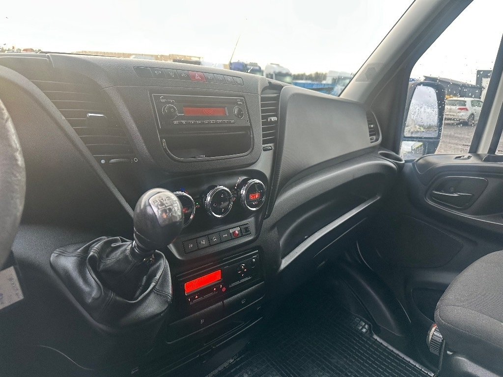 Furgón Iveco Daily 50C17 1+5 hlö: foto 11