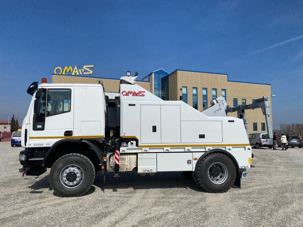 Iveco Eurocargo 150EW OMARS - Grua de remolque autos: foto 1 Iveco Eurocargo 150EW OMARS - Grua de remolque autos: foto 1