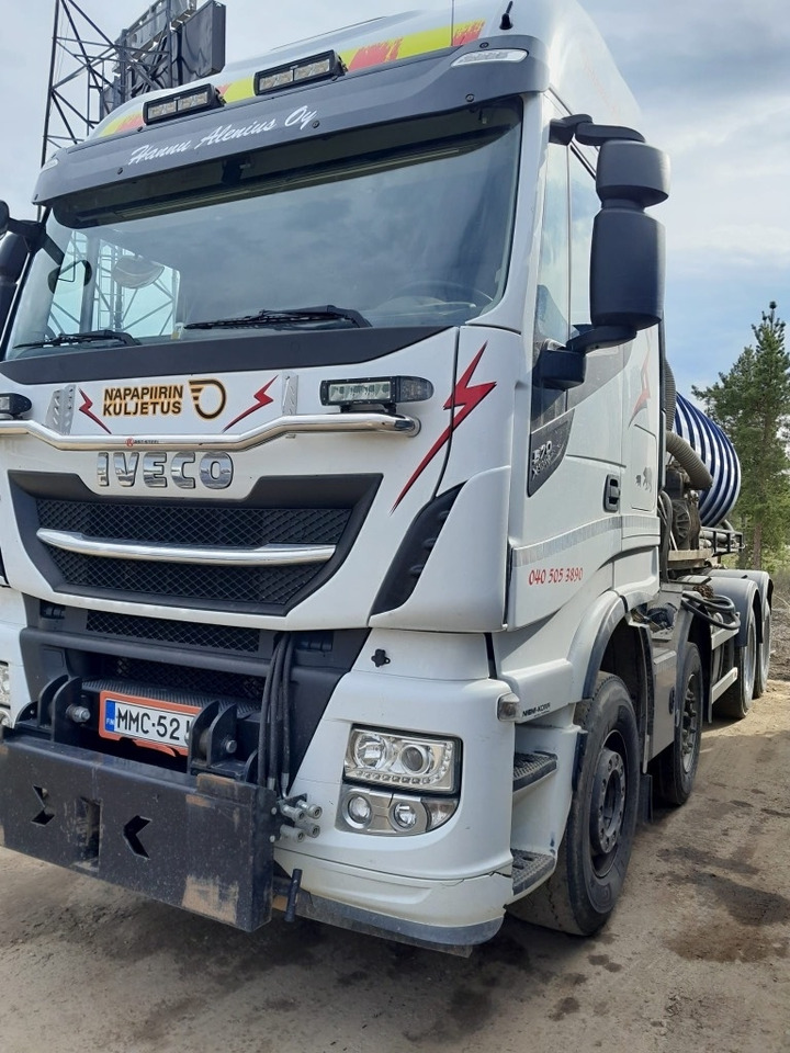 Iveco Stralis X-Way 350X57 - Camión volquete: foto 4 Iveco Stralis X-Way 350X57 - Camión volquete: foto 4