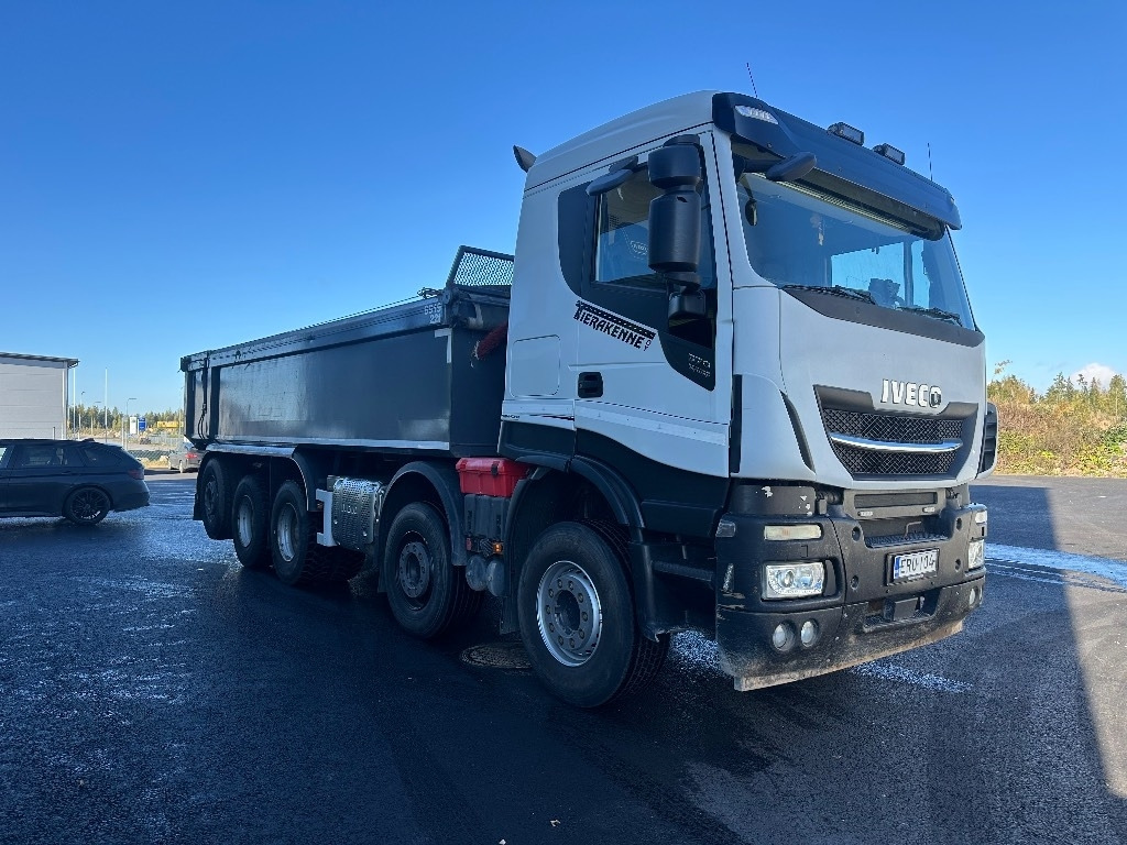 Iveco X-Way AS340X57Z 10x4 - Camión volquete: foto 3 Iveco X-Way AS340X57Z 10x4 - Camión volquete: foto 3