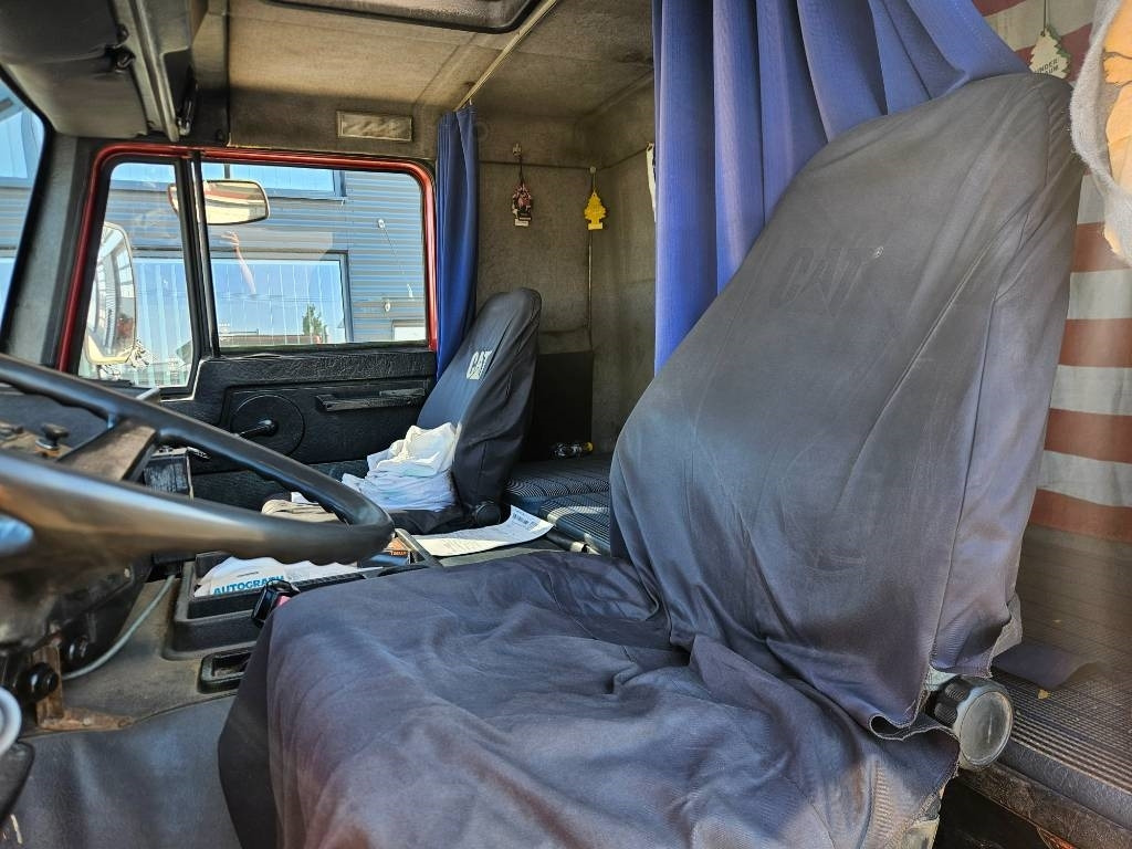 Leasing de Sisu SM300 8X2  Sisu SM300 8X2: foto 13