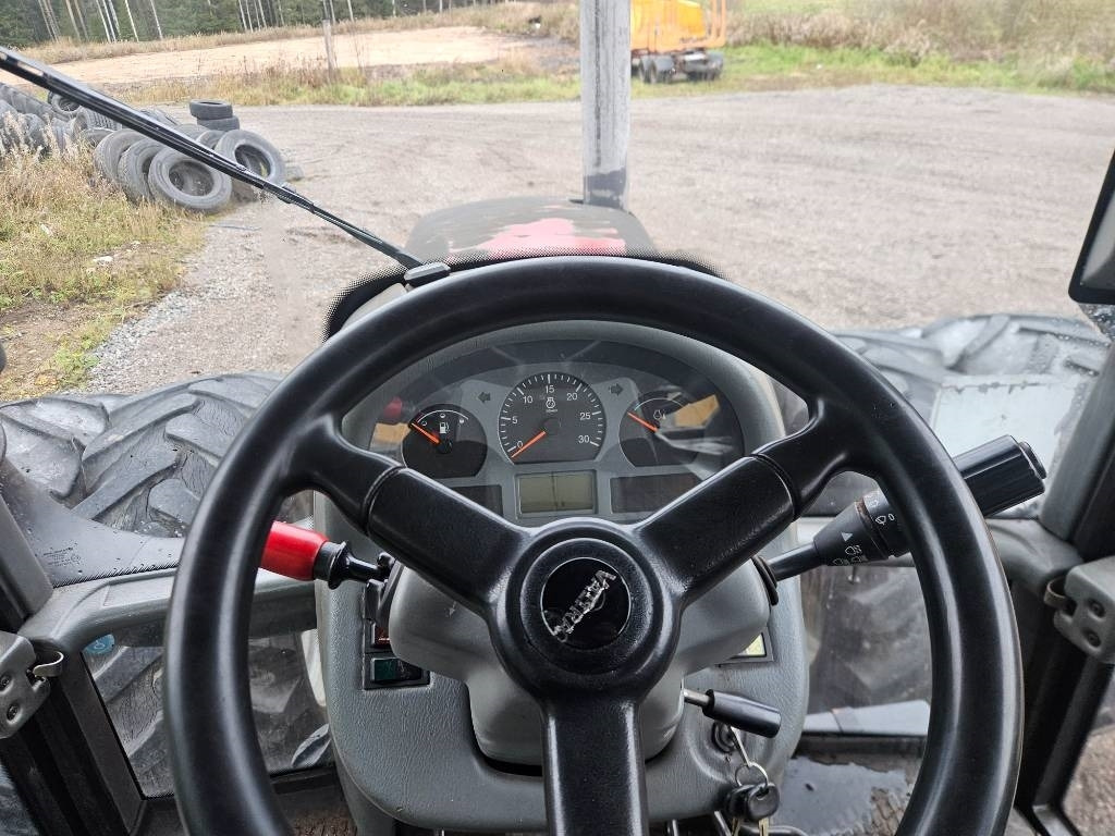 Tractor Valtra T 170: foto 13 Tractor Valtra T 170: foto 13