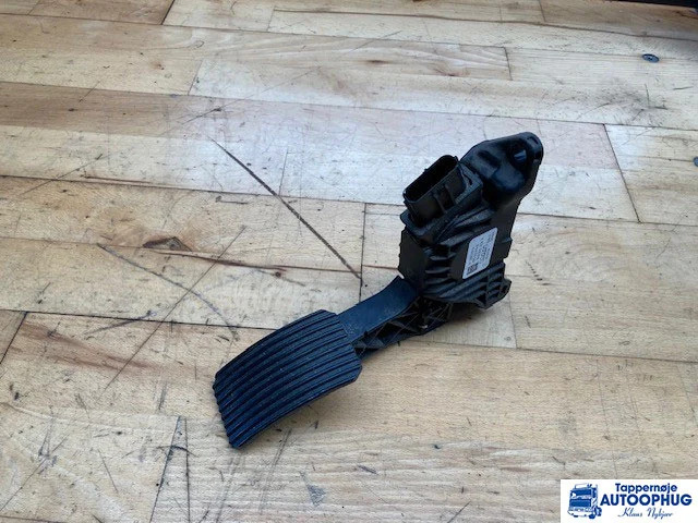 MAN Gaspedal – MAN 81.25970-6110 - Sistema eléctrico para Camión: foto 1 MAN Gaspedal – MAN 81.25970-6110 - Sistema eléctrico para Camión: foto 1