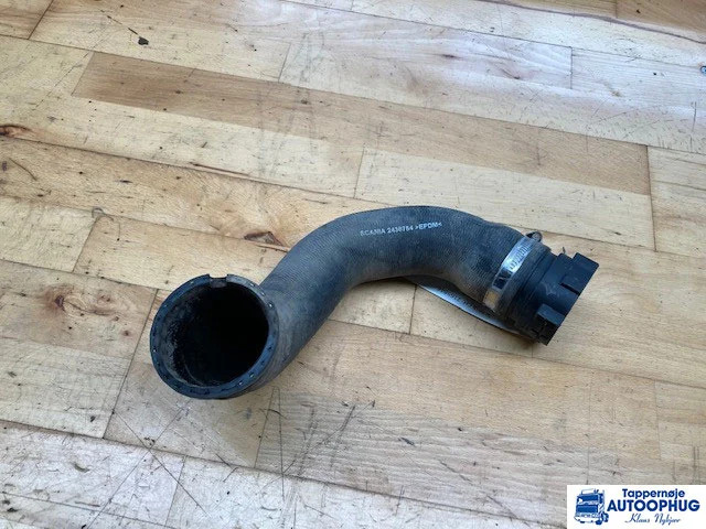Scania Kølerslange Scania 2438754 - Motor y piezas para Camión: foto 1 Scania Kølerslange Scania 2438754 - Motor y piezas para Camión: foto 1