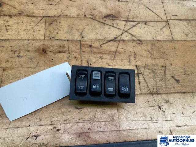 Scania Kontakter - Sistema eléctrico para Camión: foto 1 Scania Kontakter - Sistema eléctrico para Camión: foto 1