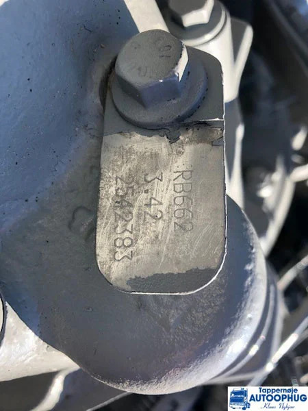 Scania RB662 – 3.42 P/N: 1769866 / 574531 - Diferencial para Camión: foto 4 Scania RB662 – 3.42 P/N: 1769866 / 574531 - Diferencial para Camión: foto 4