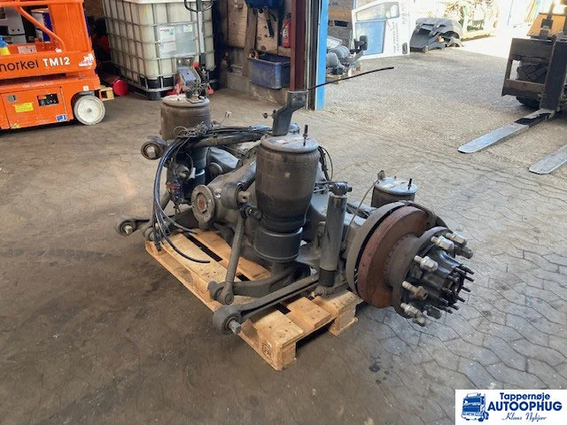 Volvo 23582559 – Volvo Rear axle - Eje y piezas para Camión: foto 2 Volvo 23582559 – Volvo Rear axle - Eje y piezas para Camión: foto 2