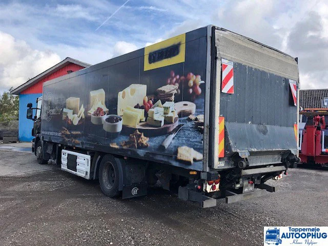 Volvo Side klap OEM 82150941 - Carrocería y exterior para Camión: foto 1 Volvo Side klap OEM 82150941 - Carrocería y exterior para Camión: foto 1