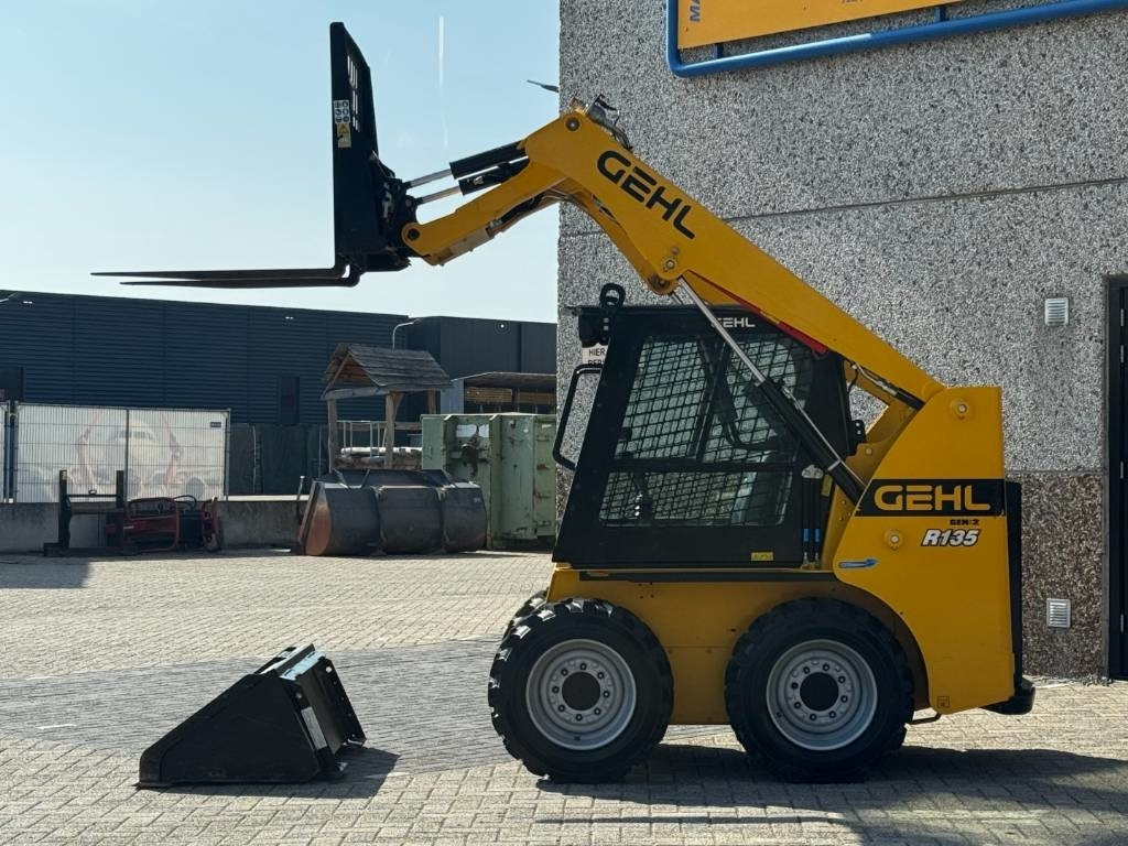 Gehl R135 / Mantitou 1350R, 2022, 115 hours! - Excavadora de cadenas: foto 2 Gehl R135 / Mantitou 1350R, 2022, 115 hours! - Excavadora de cadenas: foto 2