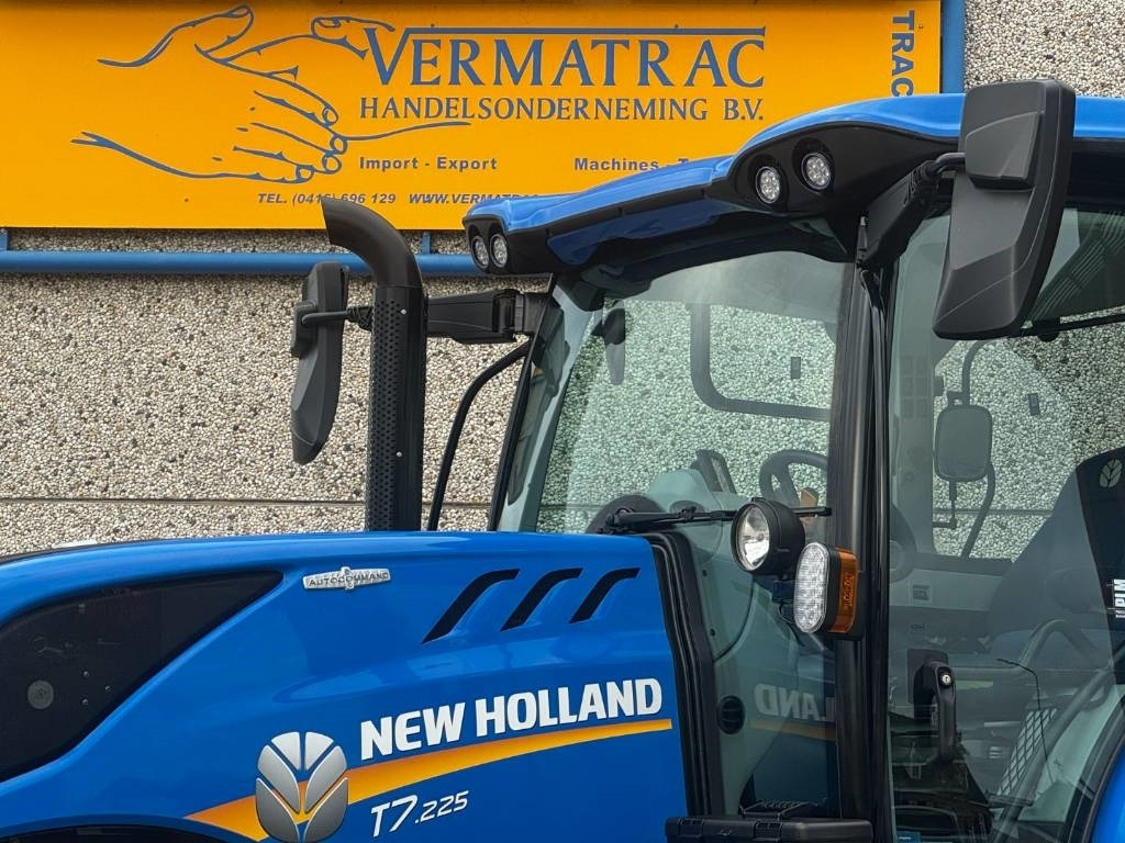 New Holland T7.225AC, frontlinkage, airbrakes, 50k, 2023!! - Tractor: foto 3 New Holland T7.225AC, frontlinkage, airbrakes, 50k, 2023!! - Tractor: foto 3