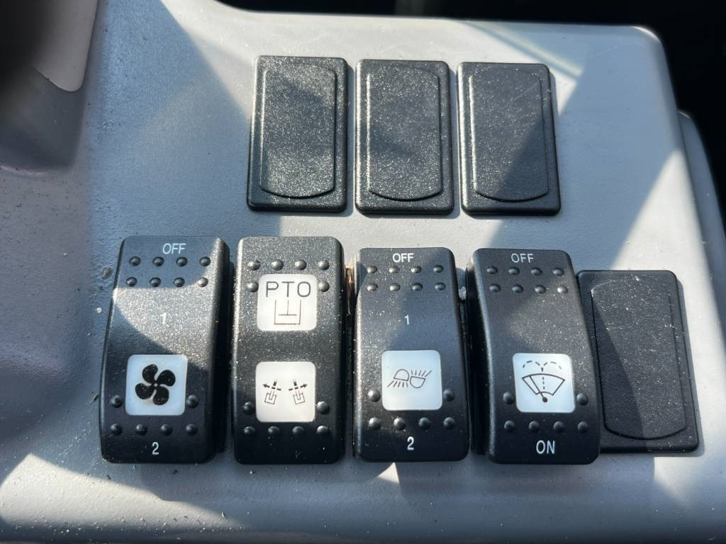 Miniexcavadora Yanmar SV26, quick bucket release, 294 hours, 2022!: foto 27 Miniexcavadora Yanmar SV26, quick bucket release, 294 hours, 2022!: foto 27