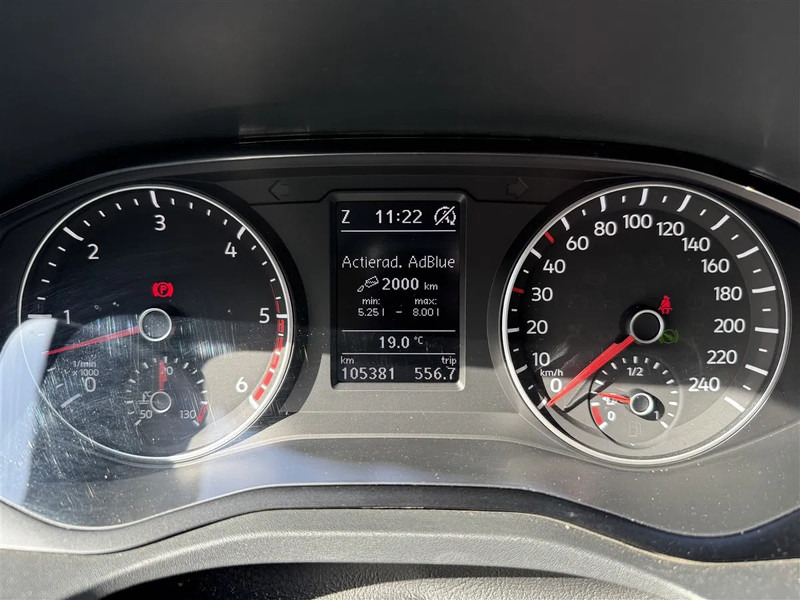 Cabeza tractora Volkswagen Amarok 3.0 V6 TDI Be Trekker Dub Cab Geen Bijtelling Navi Apple Carplay Cam DSG Vol!: foto 12 Cabeza tractora Volkswagen Amarok 3.0 V6 TDI Be Trekker Dub Cab Geen Bijtelling Navi Apple Carplay Cam DSG Vol!: foto 12