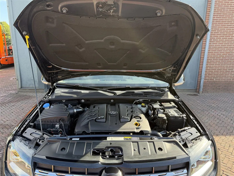Cabeza tractora Volkswagen Amarok 3.0 V6 TDI Be Trekker Dub Cab Geen Bijtelling Navi Apple Carplay Cam DSG Vol!: foto 10 Cabeza tractora Volkswagen Amarok 3.0 V6 TDI Be Trekker Dub Cab Geen Bijtelling Navi Apple Carplay Cam DSG Vol!: foto 10