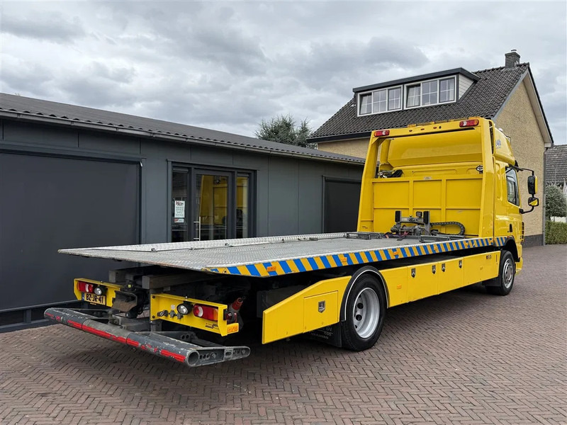 DAF CF 65.300 Towtruck Depannage Lier Brille Sleeper 640x242x104 cm - Grua de remolque autos: foto 4 DAF CF 65.300 Towtruck Depannage Lier Brille Sleeper 640x242x104 cm - Grua de remolque autos: foto 4