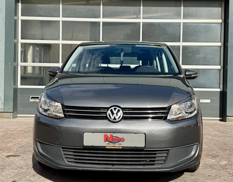 Volkswagen Touran 1.2 TSI 105pk 7 Pers LMV export - Coche: foto 5 Volkswagen Touran 1.2 TSI 105pk 7 Pers LMV export - Coche: foto 5