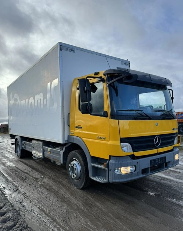 Camión isotérmico MERCEDES-BENZ ATEGO 1324 Sprowadzony: foto 35 Camión isotérmico MERCEDES-BENZ ATEGO 1324 Sprowadzony: foto 35
