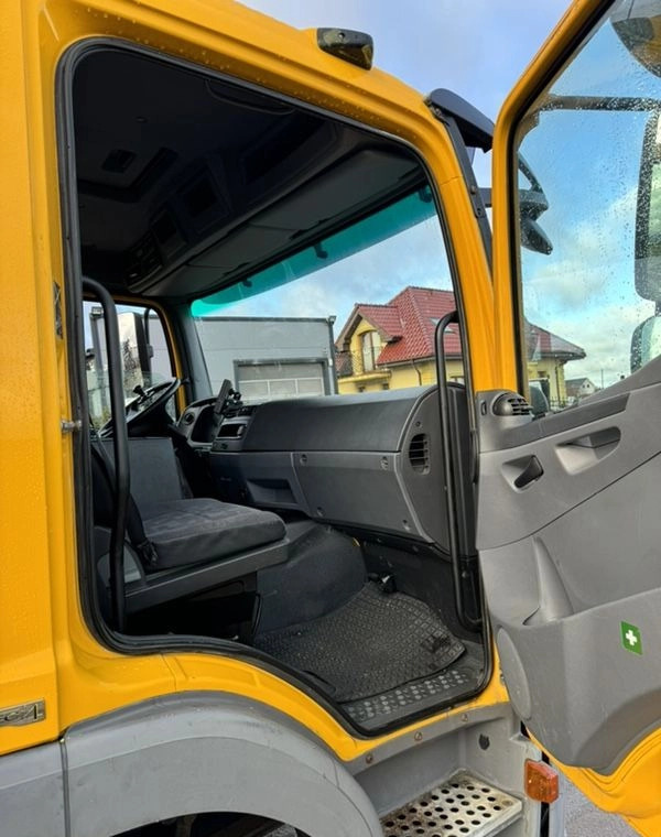 Camión isotérmico MERCEDES-BENZ ATEGO 1324 Sprowadzony: foto 25 Camión isotérmico MERCEDES-BENZ ATEGO 1324 Sprowadzony: foto 25