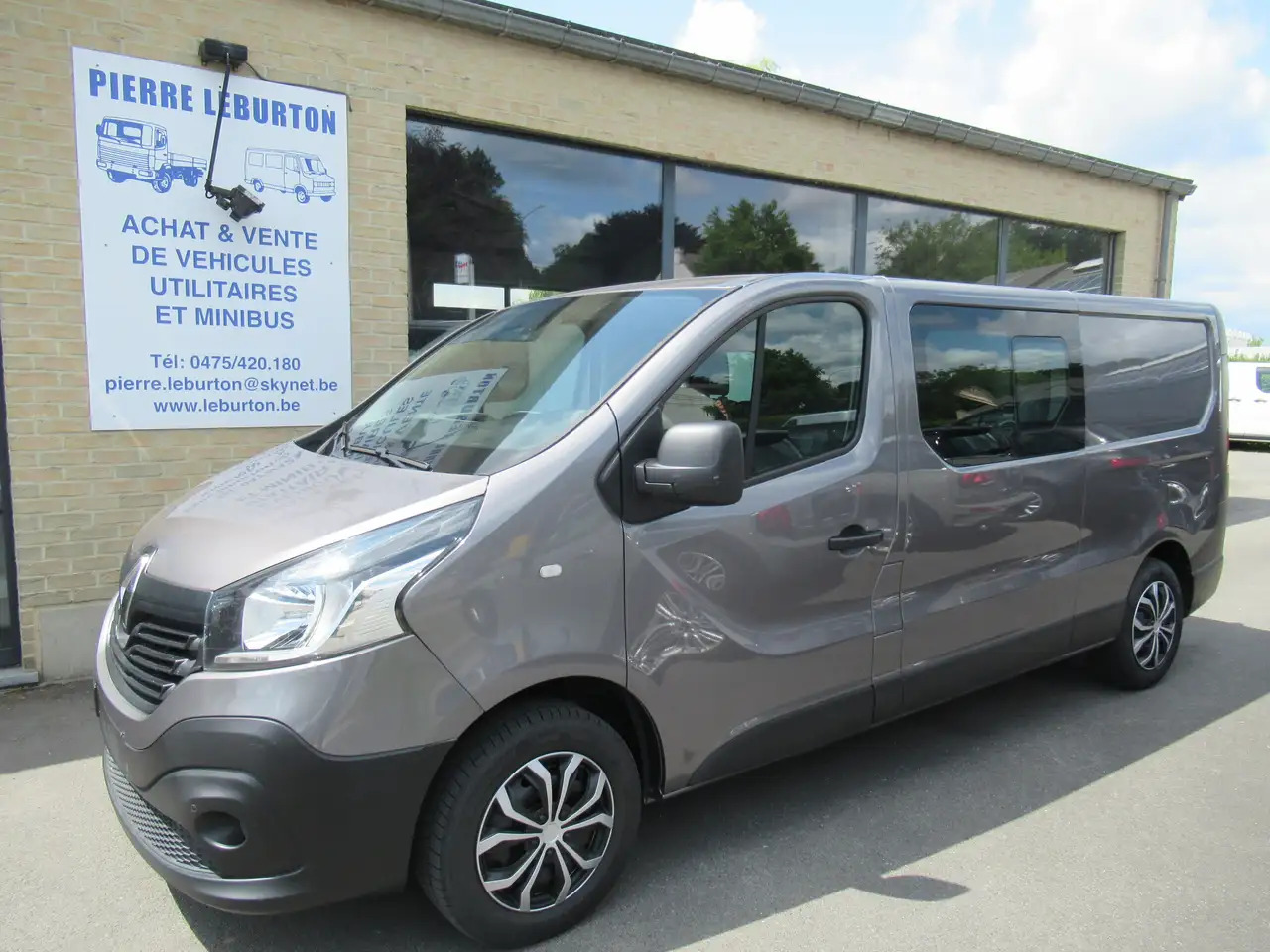 Renault Trafic L2 DBLE CAB NAVI CLIM 14000€+TVA/BTW - Furgón, Furgoneta combi: foto 1 Renault Trafic L2 DBLE CAB NAVI CLIM 14000€+TVA/BTW - Furgón, Furgoneta combi: foto 1