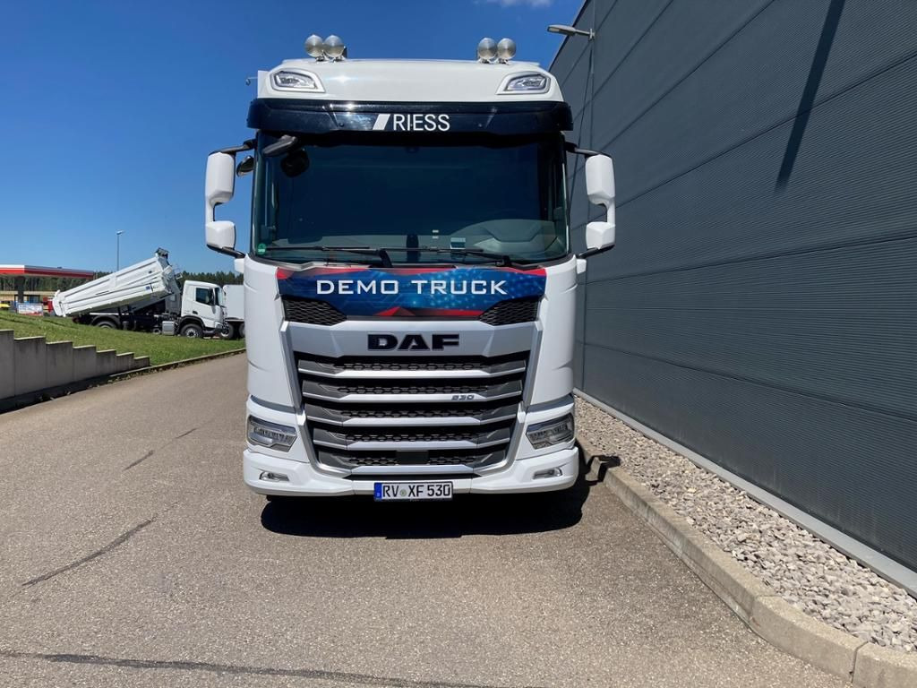 DAF XF 530 FT Alcoa Hydraulik LED Intarder ADR AT - Cabeza tractora: foto 3 DAF XF 530 FT Alcoa Hydraulik LED Intarder ADR AT - Cabeza tractora: foto 3