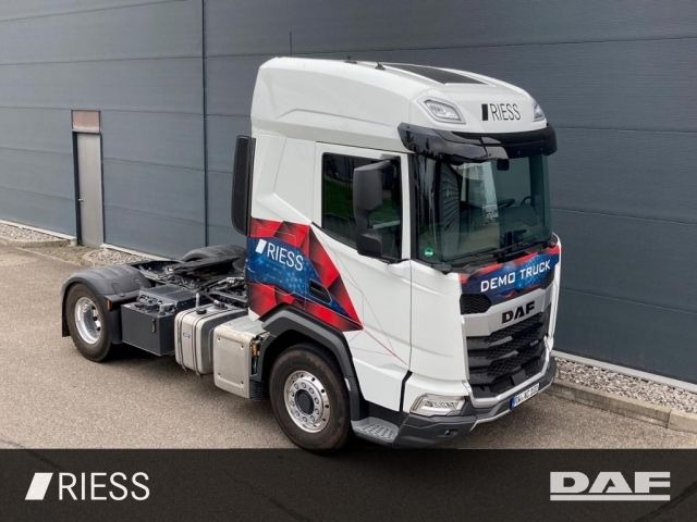 DAF XF 530 FT PXP Alcoa LED Intarder Hydraulik 4x4 - Cabeza tractora: foto 4 DAF XF 530 FT PXP Alcoa LED Intarder Hydraulik 4x4 - Cabeza tractora: foto 4
